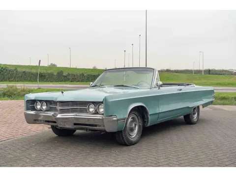 crysler 300 CONVERTIBLE (bj 1967, automaat)