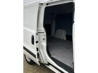 Foto 18 van Opel Combo 1.3 CDTi L2H1 Edition 95PK | Lengte 2 | NL AUTO | NAP | Airco | Navigatie | Bluetooth | C
