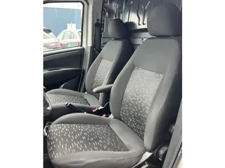 Foto 20 van Opel Combo 1.3 CDTi L2H1 Edition 95PK | Lengte 2 | NL AUTO | NAP | Airco | Navigatie | Bluetooth | C