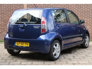 Foto 11 van Daihatsu Sirion 2 1.3-16V Comfort *Rijklaarprijs *Airco