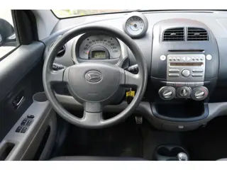 Foto 19 van Daihatsu Sirion 2 1.3-16V Comfort *Rijklaarprijs *Airco