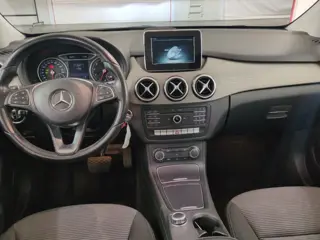 Foto 15 van Mercedes-Benz B-klasse 180 Ambition Automaat 2e Eig. +NAP NL-auto