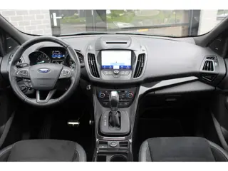 Foto 13 van Ford Kuga 1.5 EcoBoost ST Line AWD / Panoramadak / Trekhaak
