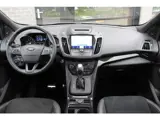 Foto 23 van Ford Kuga 1.5 EcoBoost ST Line AWD / Panoramadak / Trekhaak