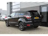 Foto 28 van Ford Kuga 1.5 EcoBoost ST Line AWD / Panoramadak / Trekhaak