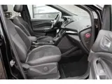 Foto 30 van Ford Kuga 1.5 EcoBoost ST Line AWD / Panoramadak / Trekhaak