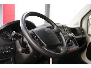 Foto 19 van Peugeot Boxer 2.2 BlueHDi L4H2 AIRCO CRUISE CONTOL EURO 6