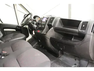 Foto 20 van Peugeot Boxer 2.2 BlueHDi L4H2 AIRCO CRUISE CONTOL EURO 6