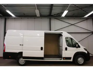 Foto 13 van Peugeot Boxer 2.2 BlueHDi L4H2 AIRCO CRUISE CONTOL EURO 6