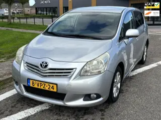 Toyota Verso 2.0 D-4D-F Aspiration Grijs kenteken! ECC Audio/Navi Electric pakket LMV 16" Trekhaak D