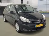 Foto 22 van Toyota Yaris 1.3 VVT-i Aspiration 2e Eig. 26.200 km +NAP NL-auto