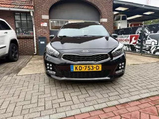 Foto 20 van Kia Cee'd Sportswagon 1.0 T-GDi GT-Line I CLIMA I CRUISE I CAMERA I NAVI I BLUETOOTH I