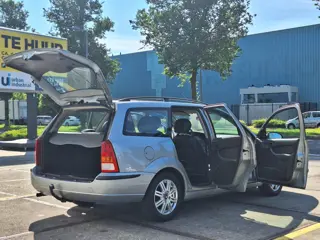 Foto 16 van Ford Focus Wagon €650,- TEKST GOED LEZEN !!!!!