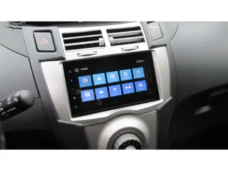 Foto 14 van Toyota Yaris 1.3 VVTi Sol MMT