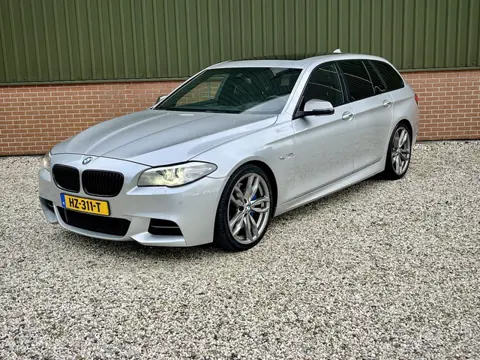 BMW 5-serie Touring M550xd- Panorama- Full options