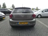 Foto 30 van Volkswagen POLO 1.6 TDI Highline AUTOMAAT|STOELVERWARMING|LM VELGEN 15 INCH|AIRCO