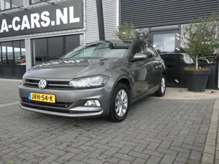 Foto 15 van Volkswagen POLO 1.6 TDI Highline AUTOMAAT|STOELVERWARMING|LM VELGEN 15 INCH|AIRCO
