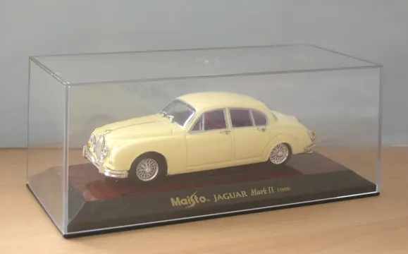 Jaguar Mark@ Maisto 1:43
