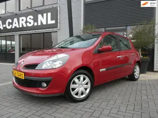 Foto 11 van Renault CLIO 1.2 TCE Dynamique S| AIRCO|
