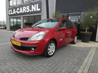 Foto 12 van Renault CLIO 1.2 TCE Dynamique S| AIRCO|