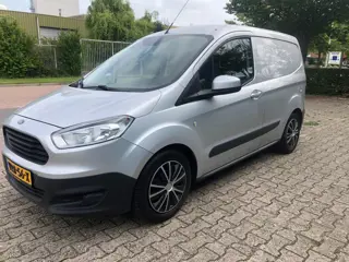 Foto 14 van Ford Transit Courier 1.5 TDCI Trend