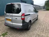 Foto 28 van Ford Transit Courier 1.5 TDCI Trend