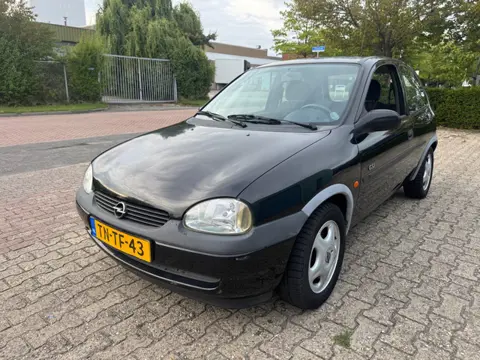 Opel Corsa 1.6i-16V GSi Optic