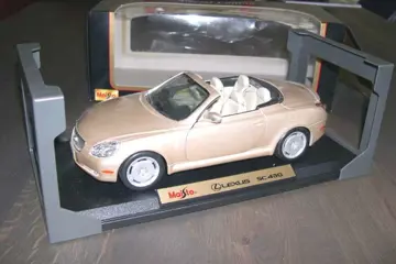 Lexus SC 430. Maisato 1:18