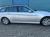 Foto 29 van BMW 3-serie Touring 320i High Executive