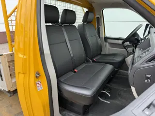 Foto 13 van Volkswagen Transporter T6 150PK Open Laadbak Cruise Control Airco 2.2T Trekhaak Pritische Pickup Ope