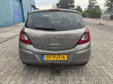 Foto 27 van Opel Corsa 1.2-16V '111' Edition