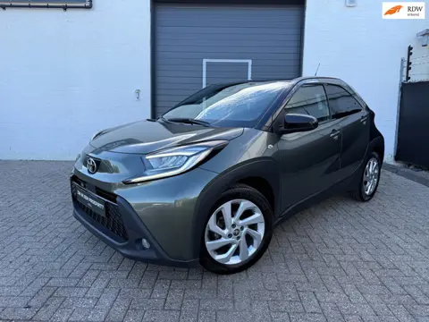 Toyota Aygo X 1.0 VVT-i MT Pulse|Fabrieksgarantie|Camera|Stoelverwaming|Carplay