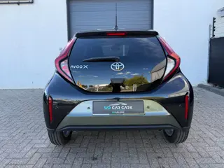 Foto 17 van Toyota Aygo X 1.0 VVT-i MT Pulse|Fabrieksgarantie|Camera|Stoelverwaming|Carplay