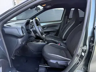 Foto 20 van Toyota Aygo X 1.0 VVT-i MT Pulse|Fabrieksgarantie|Camera|Stoelverwaming|Carplay