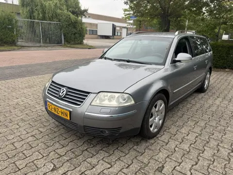 Volkswagen Passat Variant 2.3 V5 Athene Sport