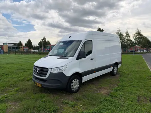 Mercedes-Benz Sprinter 317 1.9 CDI L2H2 (bj 2023)