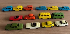 Foto 3 van 14 stuks personen auto's