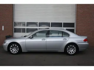 Foto 17 van BMW 7-serie 760Li lange uitvoering.Bomvol, 90.000km, Koelkast, Tv, Elektrische Stoelen Achterin, Stu