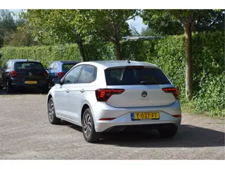 Foto 16 van Volkswagen Polo 1.0 TSI Life Business ECC ACC IQ-drive Virtueel-groot Camera PDC NAP