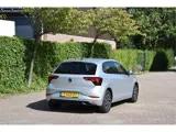 Foto 27 van Volkswagen Polo 1.0 TSI Life Business ECC ACC IQ-drive Virtueel-groot Camera PDC NAP