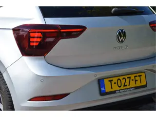 Foto 19 van Volkswagen Polo 1.0 TSI Life Business ECC ACC IQ-drive Virtueel-groot Camera PDC NAP