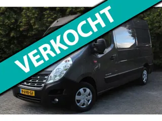 Renault Master T35 2.3 dCi L2H2 Energy 146PK | Airco | Navigatie | Trekhaak | 3-zits