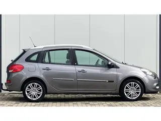 Foto 15 van Renault Clio Estate 1.2 TCE 20th Anniversary AIRCO NAVI