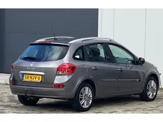 Foto 18 van Renault Clio Estate 1.2 TCE 20th Anniversary AIRCO NAVI