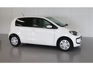 Foto 18 van Volkswagen Up! Volkswagen up! Move up | Airco 2015| € 7.450 rijklaar.
