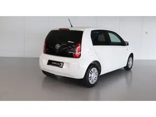 Foto 16 van Volkswagen Up! Volkswagen up! Move up | Airco 2015| € 7.450 rijklaar.