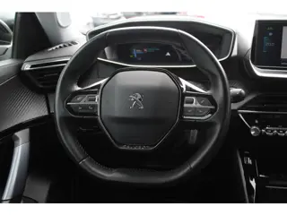 Foto 11 van Peugeot e-2008 EV Allure Pack 50 kWh / SoH 91 % / Camera / Keyless / CarPlay / Half Leder / 17'' / S