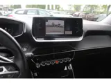 Foto 22 van Peugeot e-2008 EV Allure Pack 50 kWh / SoH 91 % / Camera / Keyless / CarPlay / Half Leder / 17'' / S