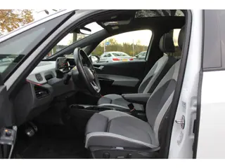 Foto 11 van Volkswagen ID.3 First Max 58 kWh / SOH 92,3% / Full option! / Panoramadak / Camera / Head-up / Keyle