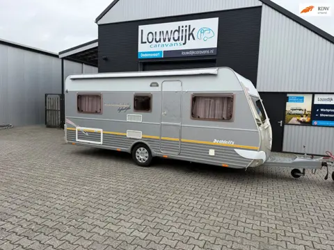 DETHLEFFS Camper 510 V ’06 (Enkele Bedden, Rondzit)
